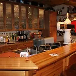 La Rustica Altstadthotel فندق 3*